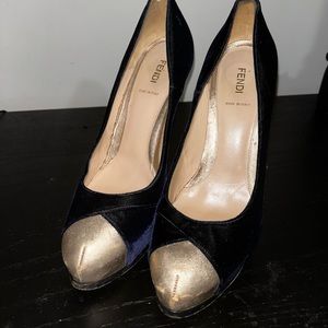 Blue velvet Fendi heels
